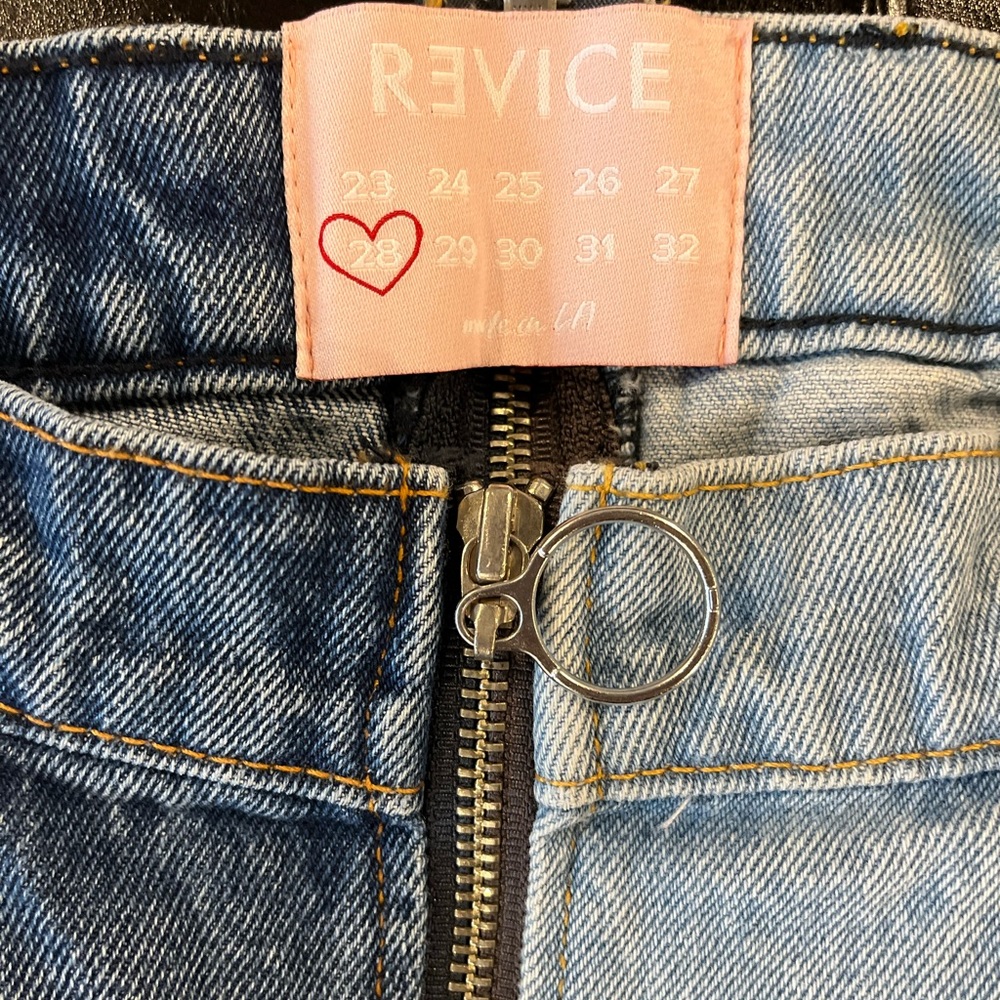 TWO TONED REVICE denim jeans size 28. Never worn!